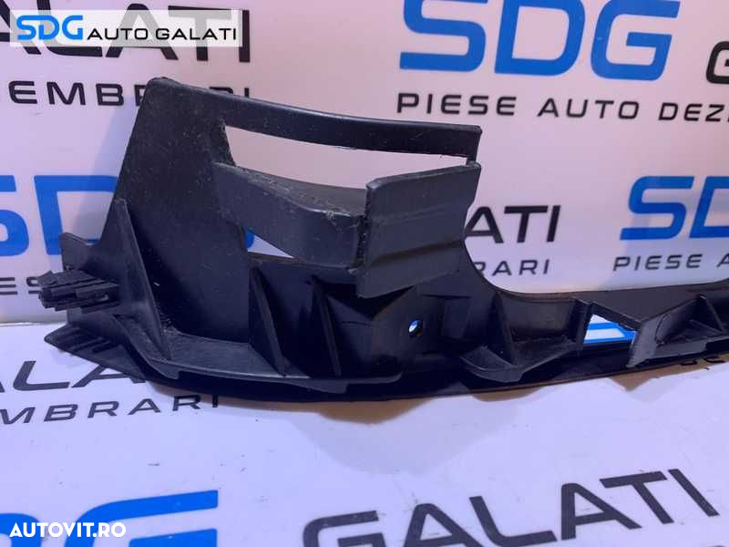 Suport Ghidaj Dreapta Spoiler Bara Spate Seat Leon 1P 2006 - 2013 Cod IM6807393D [V0203] - 2