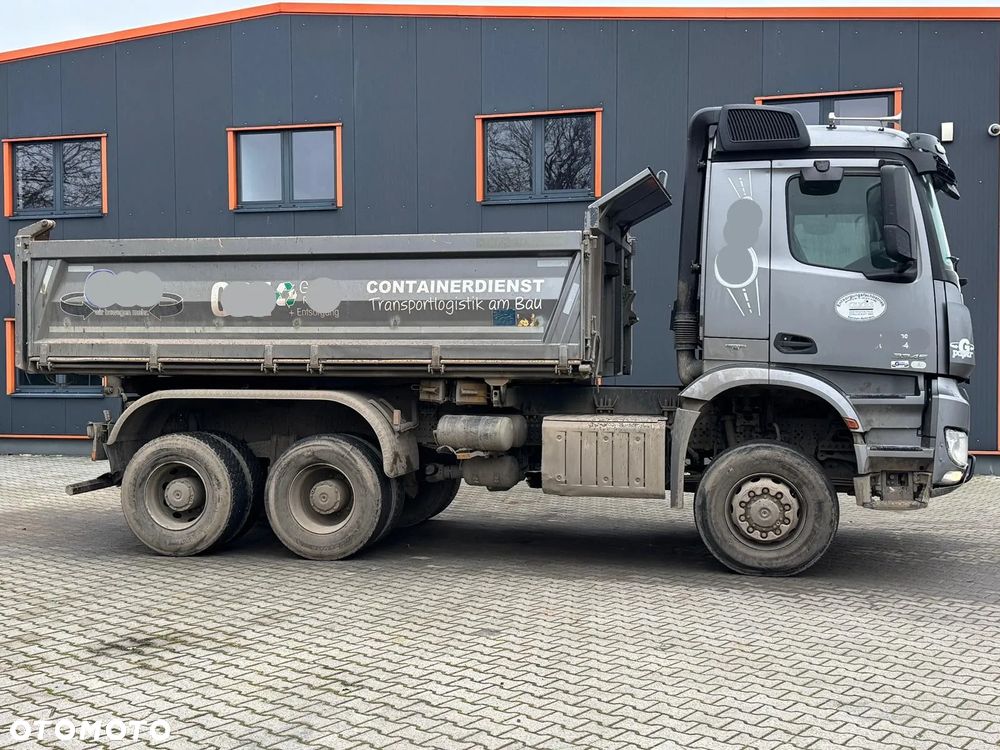 Mercedes-Benz AROCS 3345 6x6 WYWROTKA TRÓJSTRONNA Z BORDMATIKIEM - 3