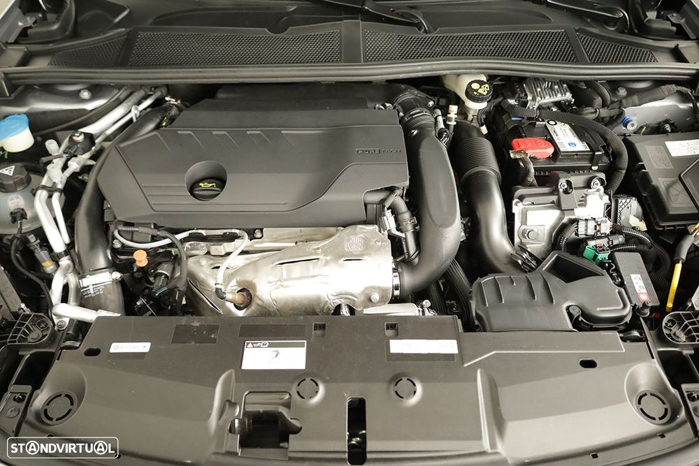 Peugeot 308 1.6 Hybrid Allure Pack e-EAT8 - 23