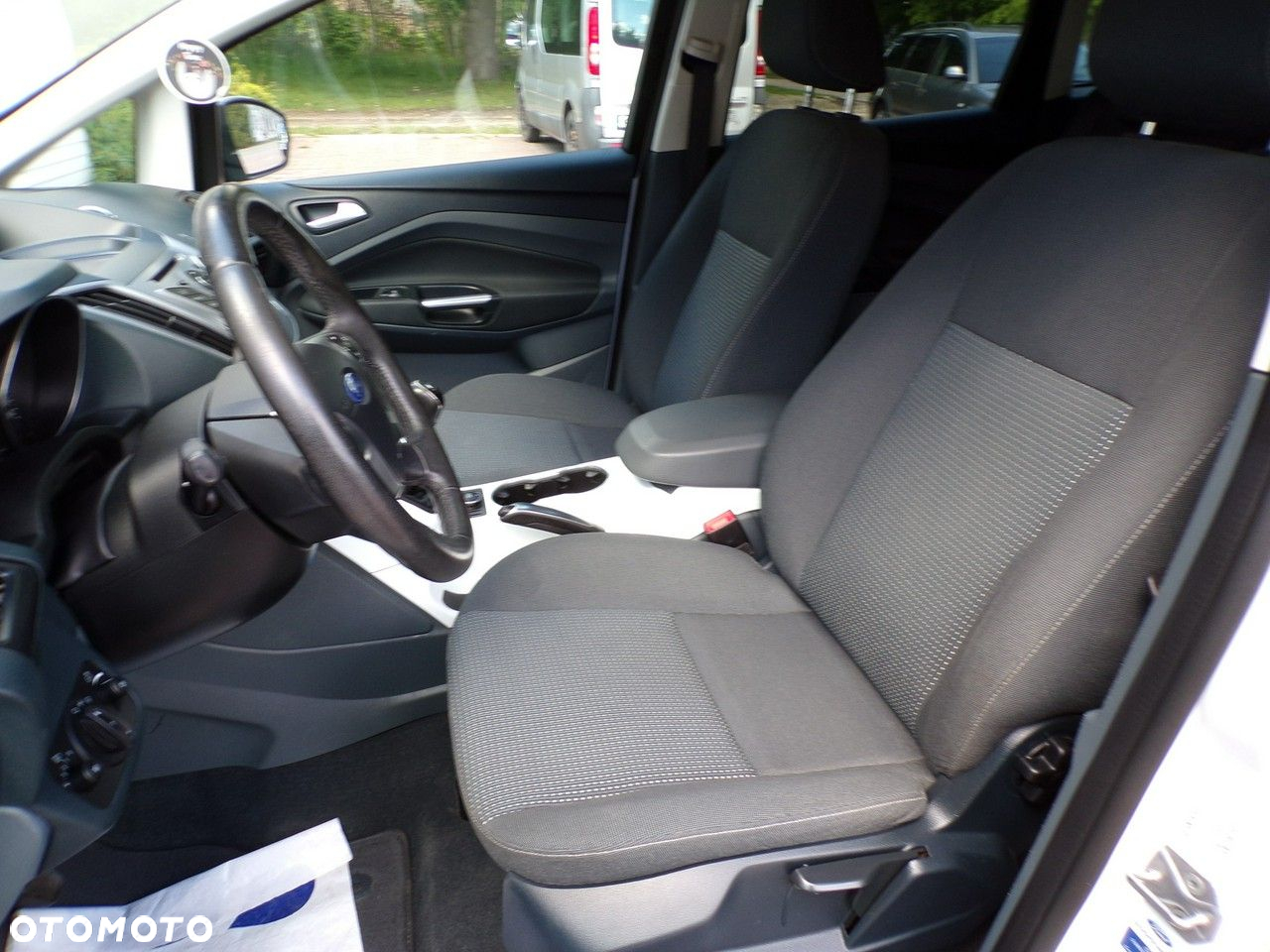 Ford C-MAX - 21