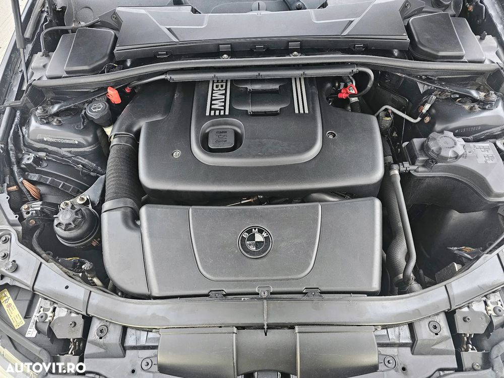 BMW Seria 3 320d DPF Blue Performance Edition Fleet Sport - 15