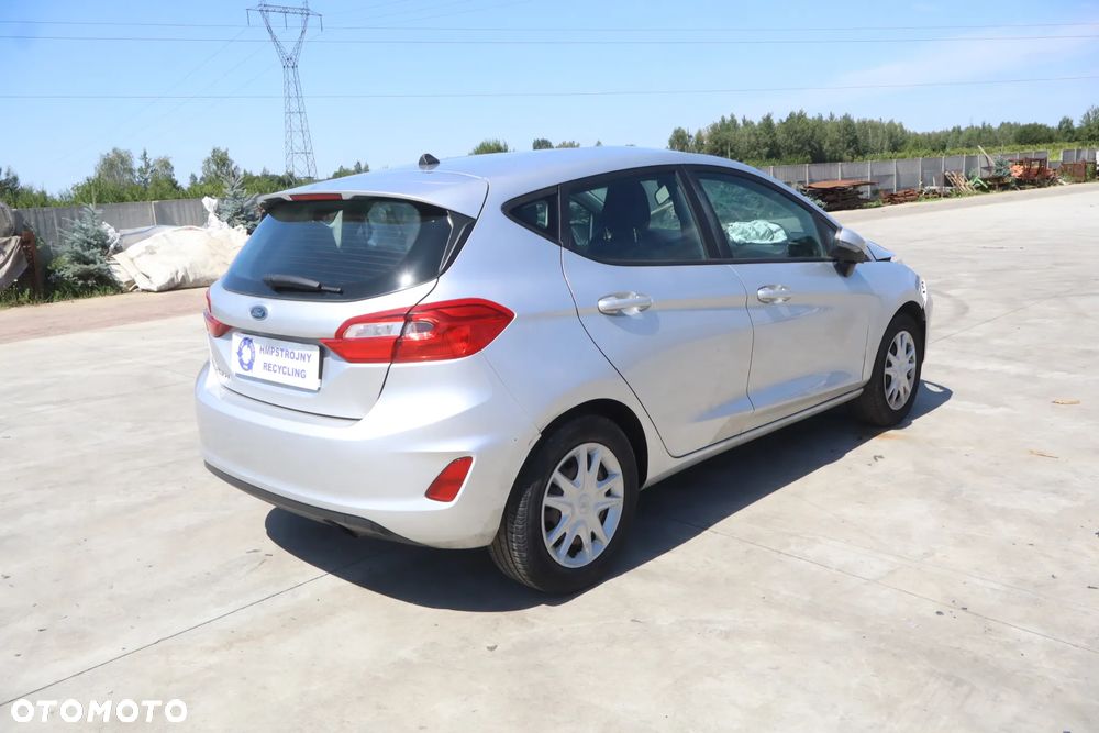 Ford Fiesta 1.1 Trend - 4