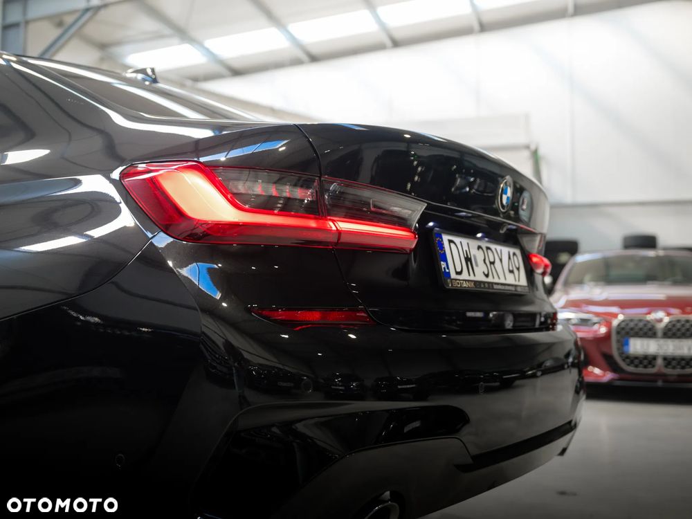 BMW Seria 3 320d xDrive M Sport sport - 7