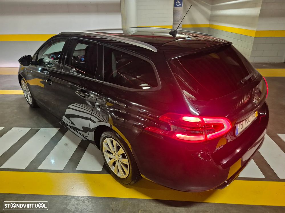 Peugeot 308 SW 1.6 BlueHDi Style - 21