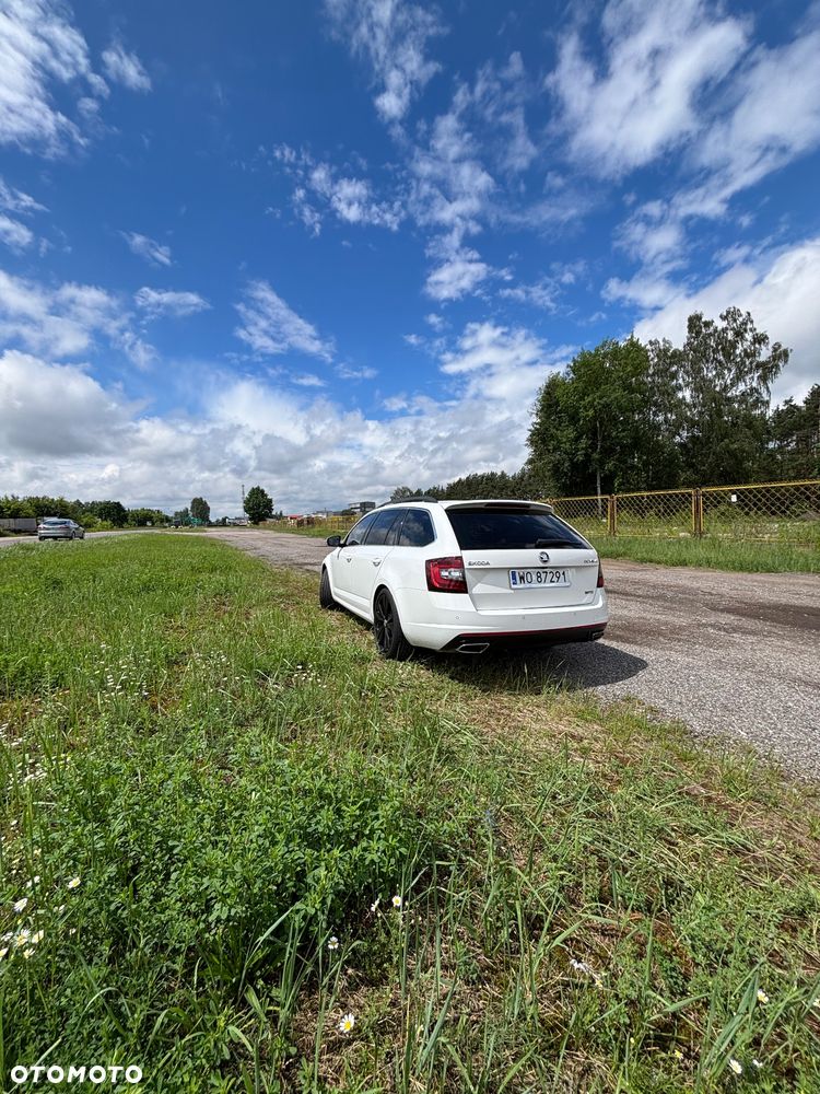 Skoda Octavia 2.0 TSI RS 230 DSG - 5