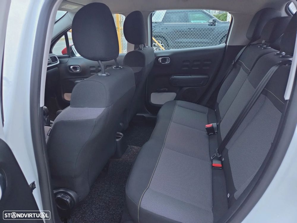 Citroën C3 1.2 PureTech Shine - 12