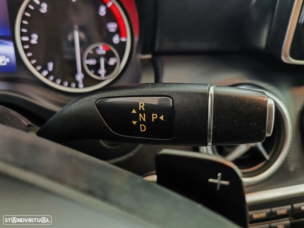 Mercedes-Benz A 180 CDI BE AMG Line Aut. - 26