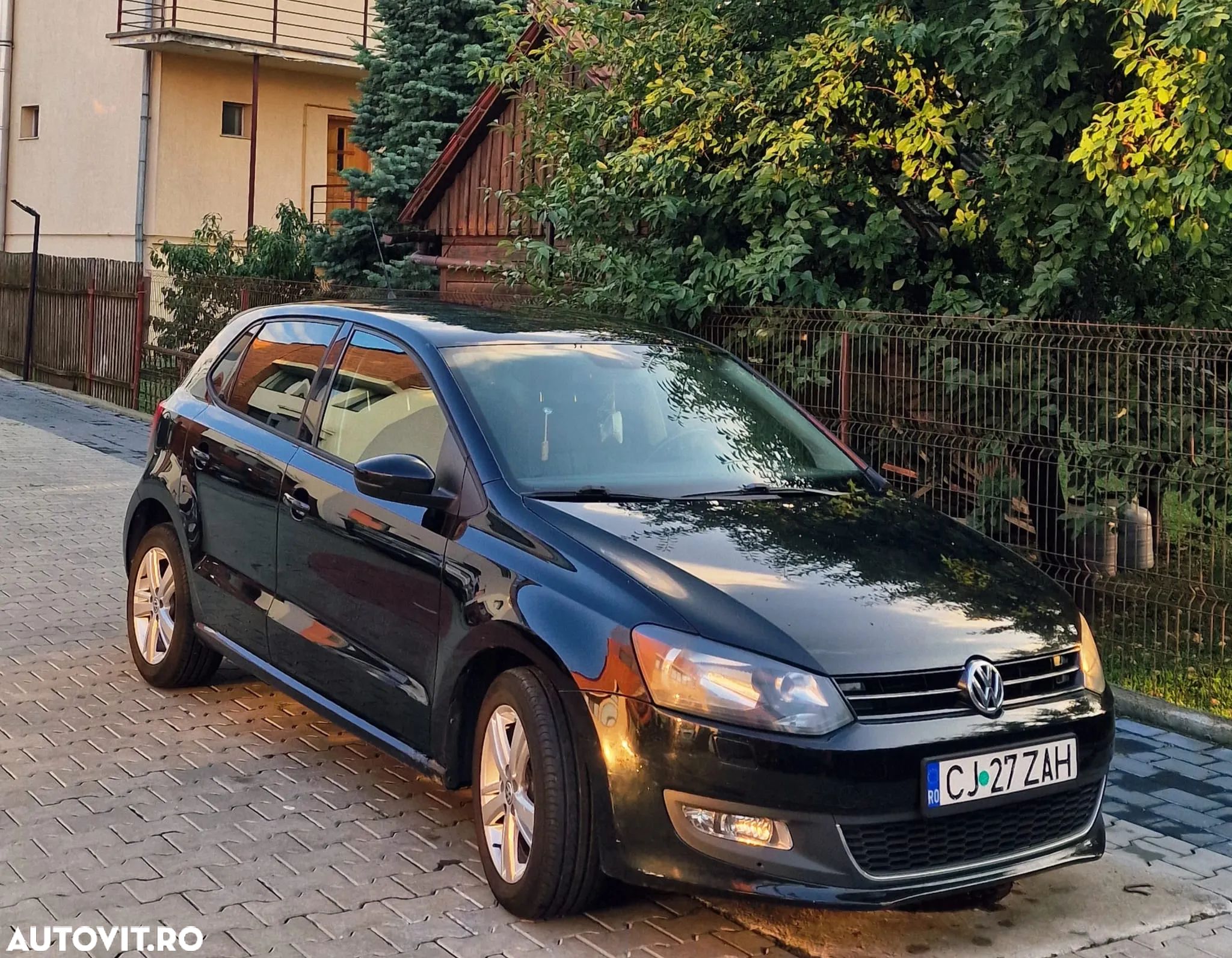 Volkswagen Polo 1.6 TDI Comfortline - 1