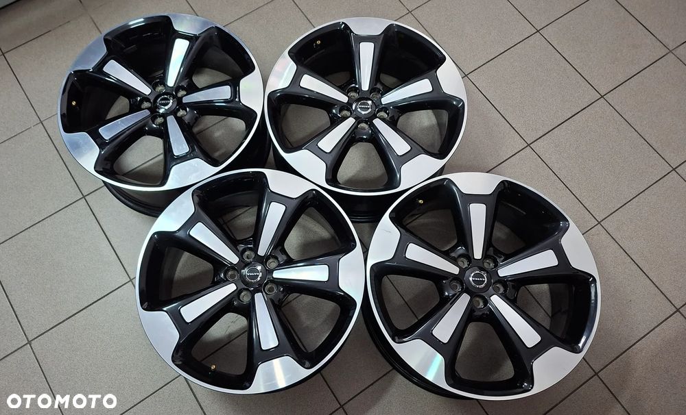 Felgi Aluminiowe 20 Volvo XC 40 5x108 ET 50.5 - 1