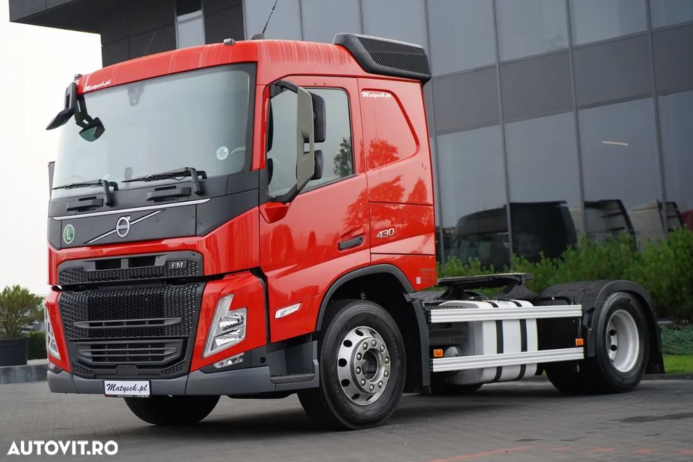 Volvo FM 430 / FULL ADR / GREUTATE: 6.800 KG / CABINĂ JOSĂ / 2022 / DUPĂ CONTRACT DE SERVICE GOLD / - 1