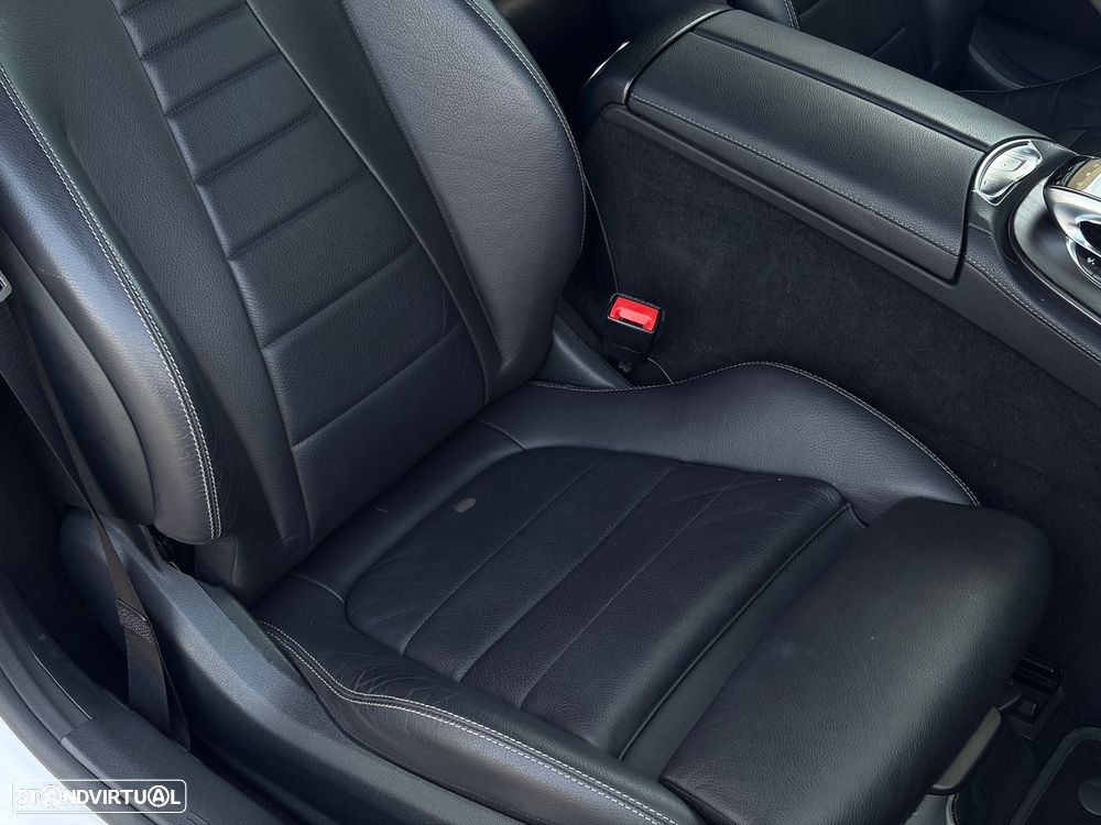 Mercedes-Benz E 220 d Aut. - 42