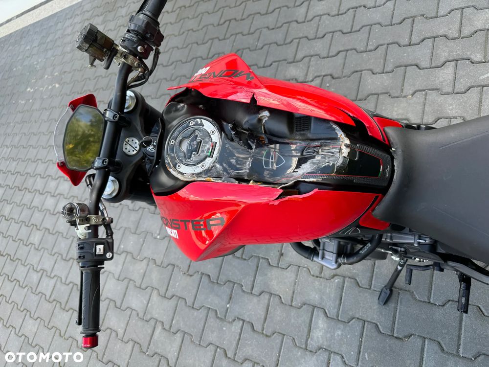 Ducati Monster - 19