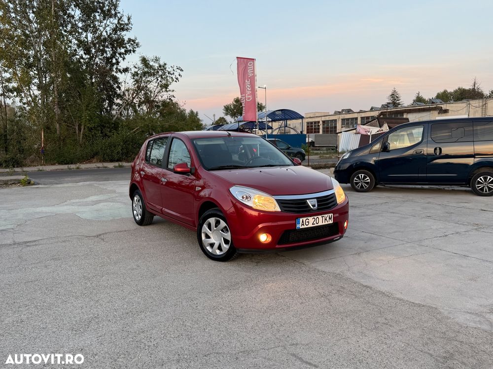 Dacia Sandero dCi 75 Laureate II - 4