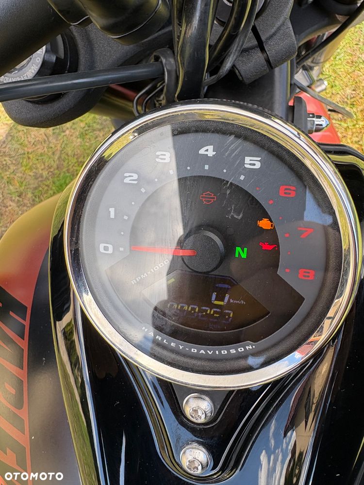 Harley-Davidson Softail Fat Bob - 9