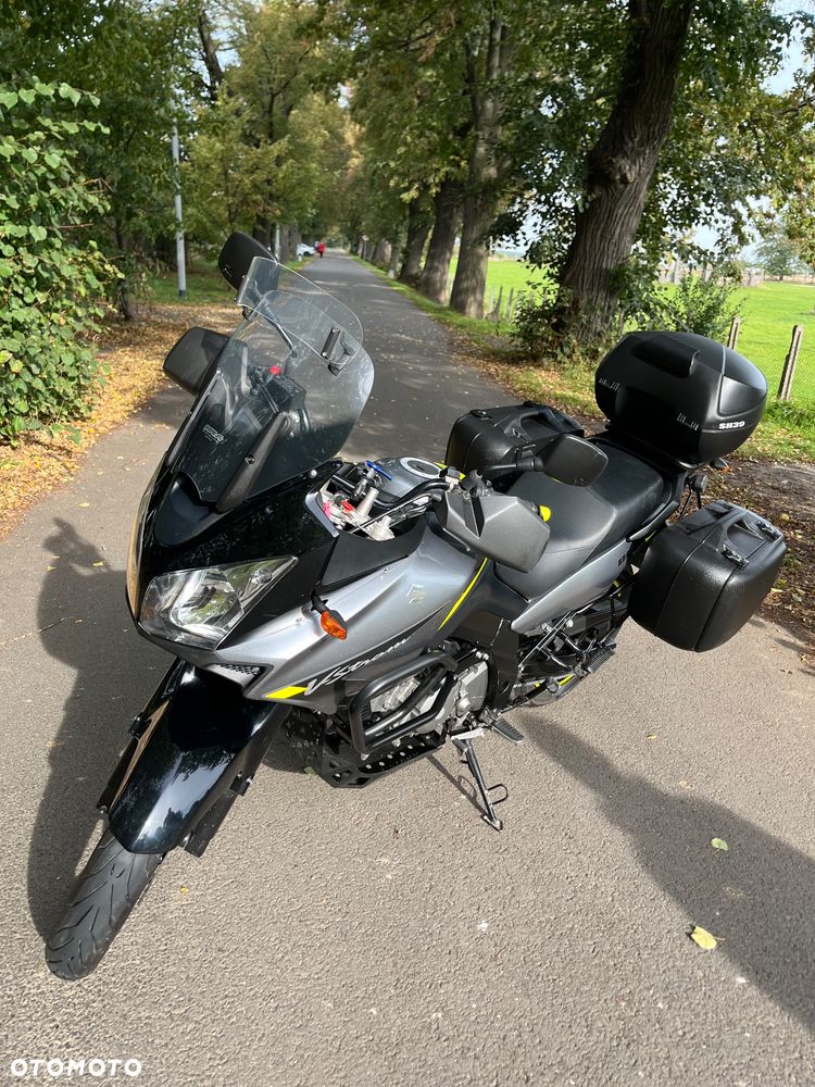 Suzuki V-STROM - 19