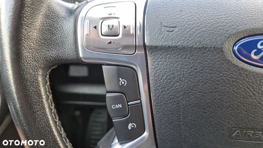 Ford S-Max 2.0 TDCi DPF Titanium - 15