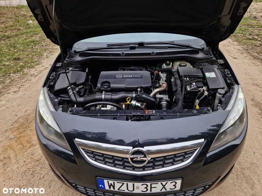 Opel Astra 1.7 CDTI DPF Cosmo - 12