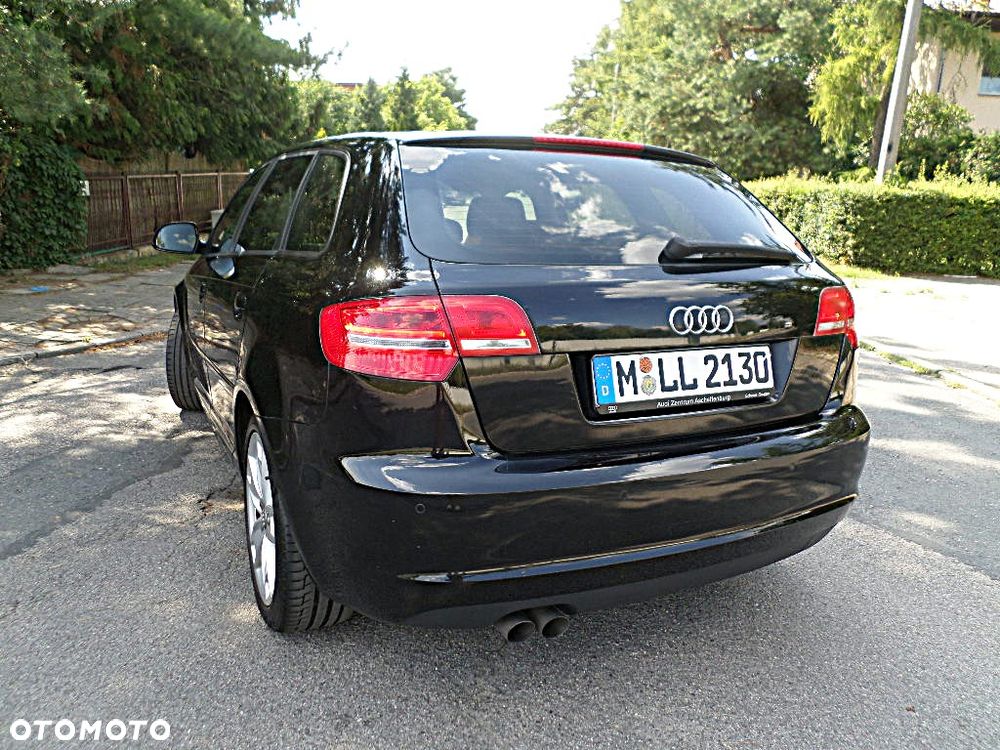 Audi A3 Sportback 2.0 TDI DPF Ambiente - 3