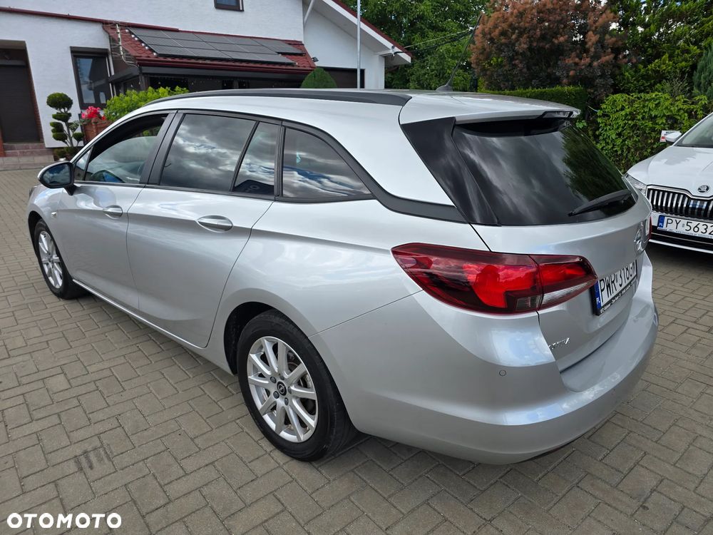 Opel Astra - 5
