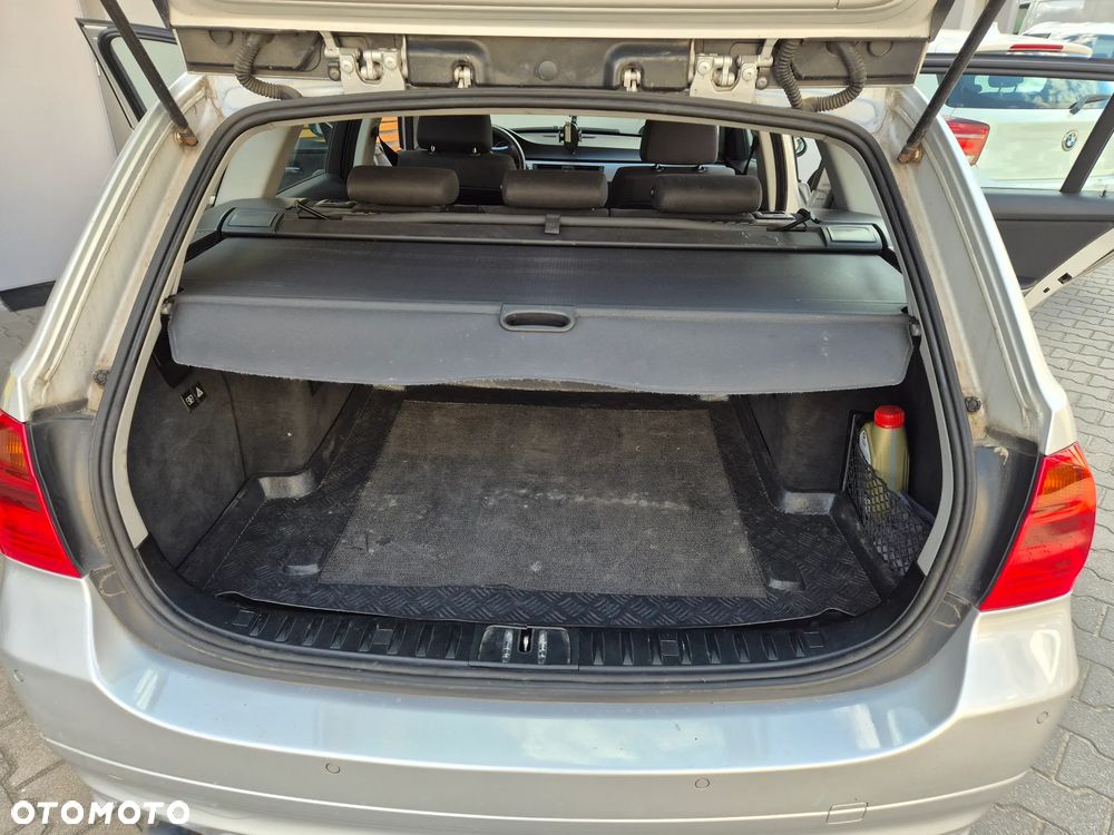 BMW Seria 3 - 19