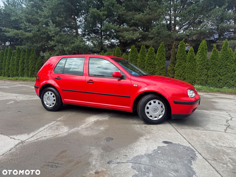 Volkswagen Golf 1.4 Basis - 3