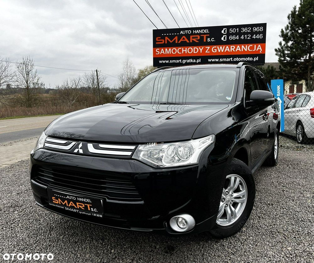 Mitsubishi Outlander 2.0 Instyle + 4WD CVT - 2