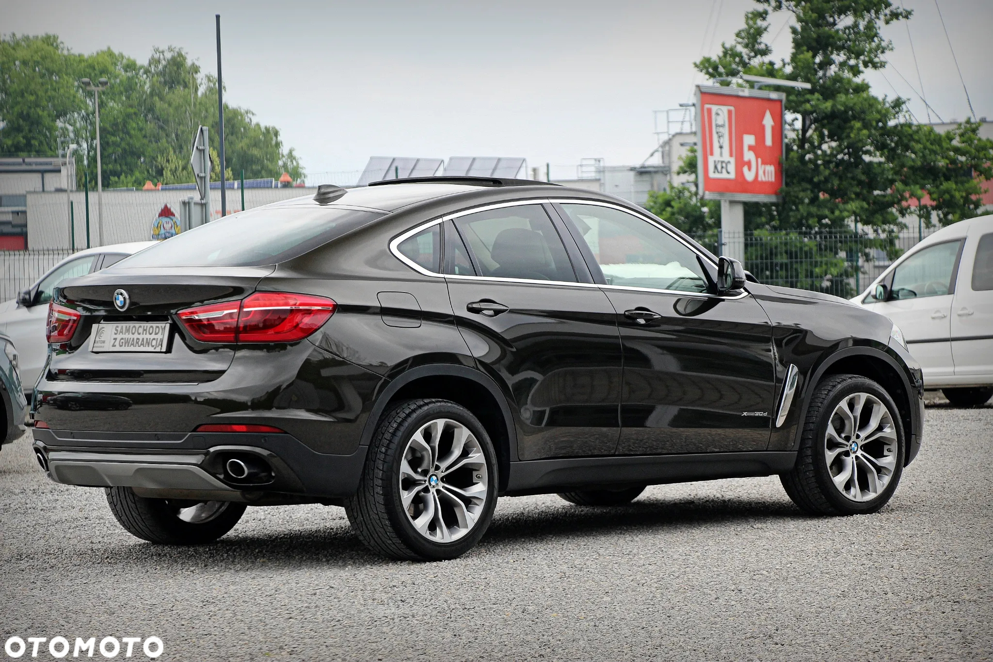 BMW X6 xDrive30d - 9