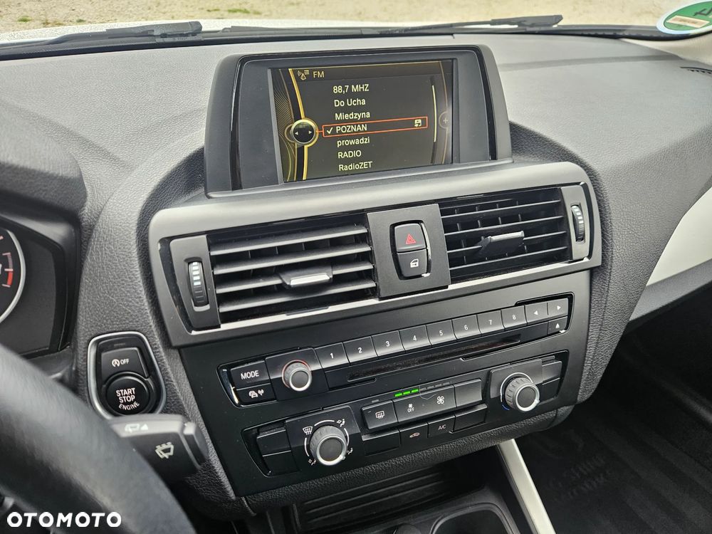 BMW Seria 1 116i - 13
