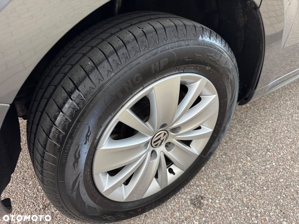 Volkswagen Sharan 2.0 TDI BlueMotion Technology Highline - 22