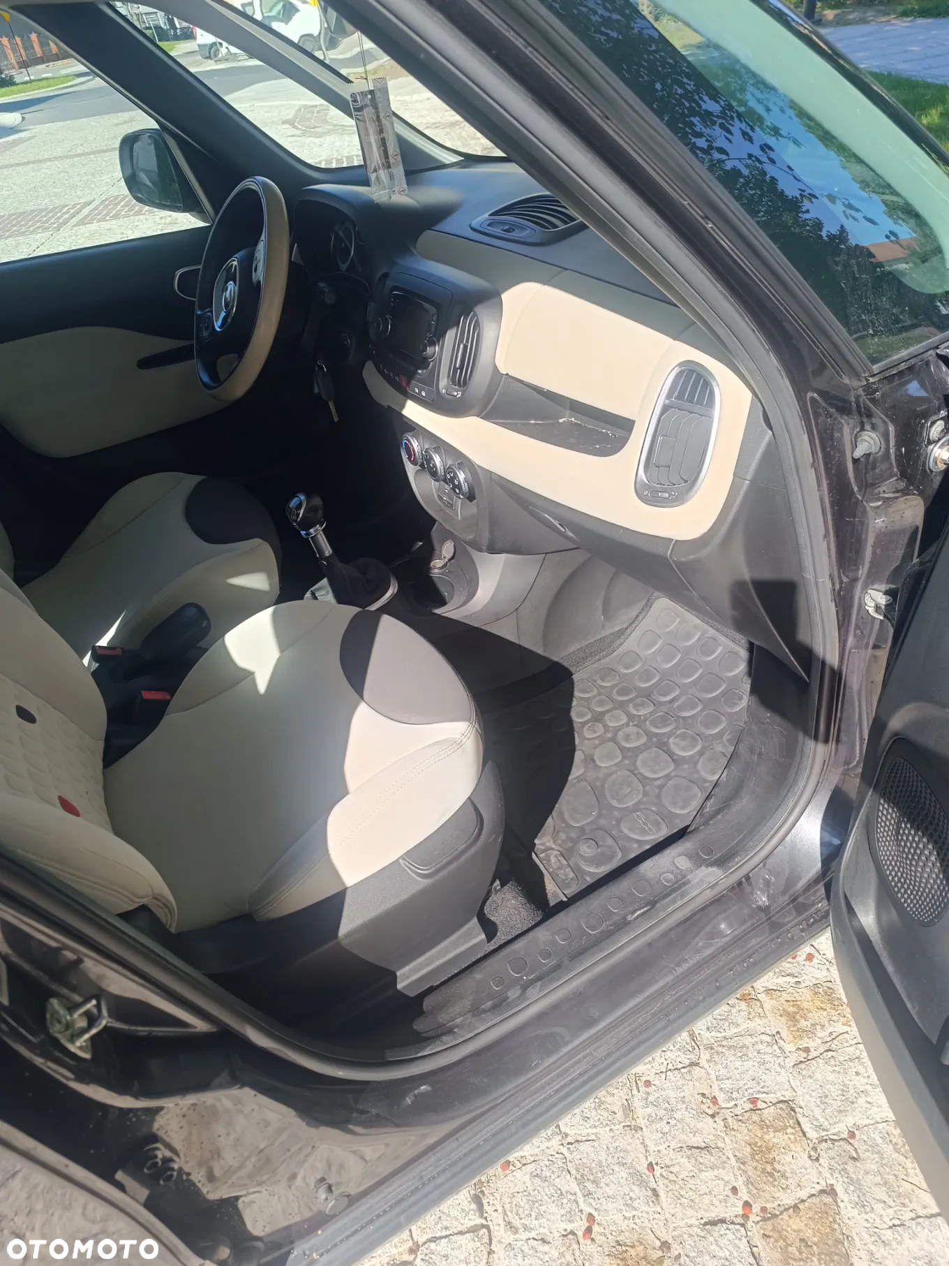 Fiat 500L 1.4 16V Easy - 17