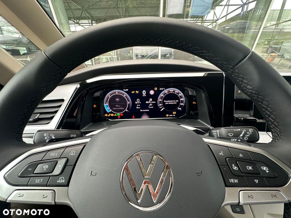 Volkswagen california Nowa California Beach silnik: 2,0 l TDI SCR 150 KM / skrzynia biegów: 7-biegowa DSG rozstaw osi: 3124 mm - 16