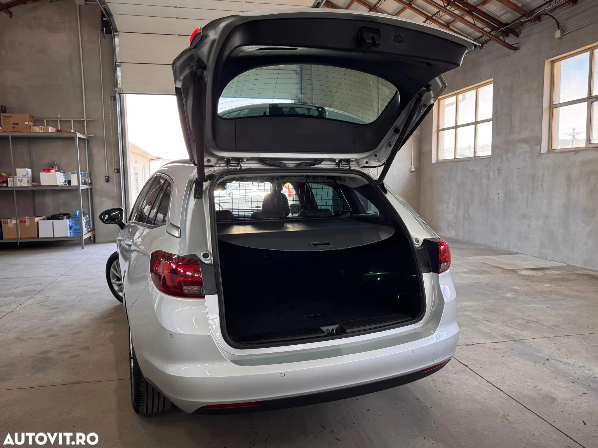Opel Astra 1.5 D Start/Stop Sports Tourer Automatik Elegance - 13