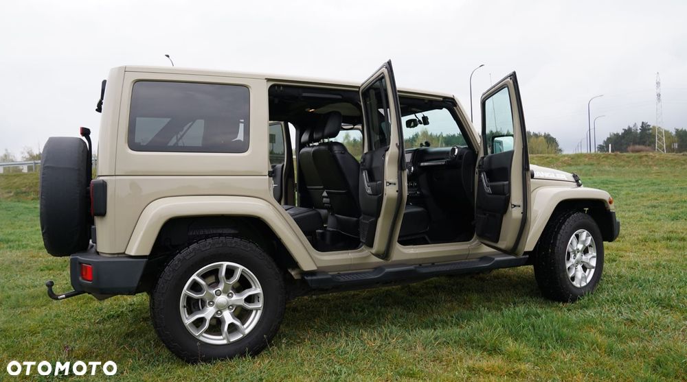 Jeep Wrangler - 8