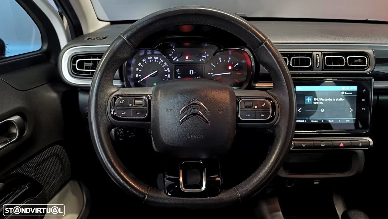 Citroën C3 1.2 PureTech Shine - 9