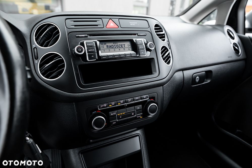 Volkswagen Golf Plus 1.2 TSI Style - 29