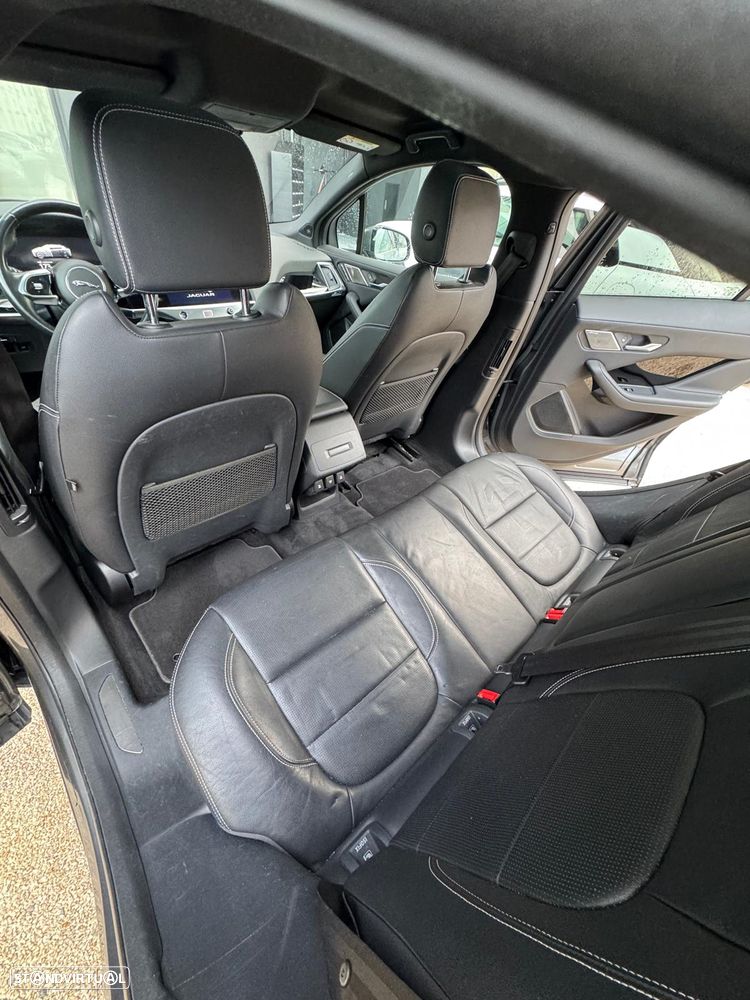 Jaguar I-Pace EV400 AWD SE - 11