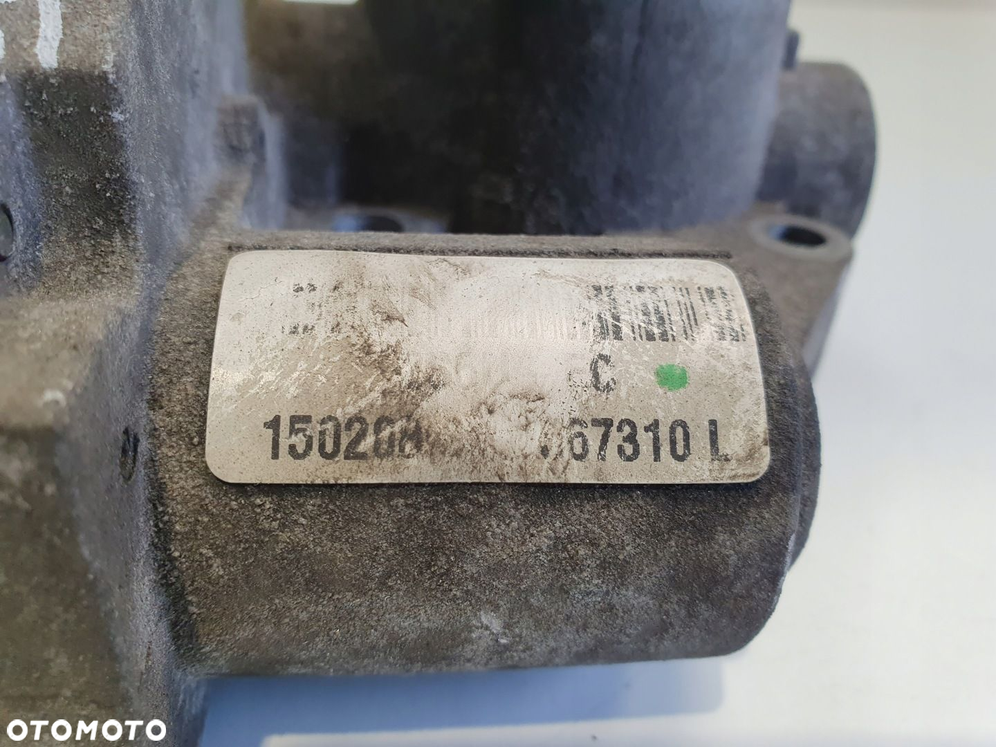 Ford Focus MK2 1.6 16V PRZEPUSTNICA VP4F9U-9E928-BC - 8