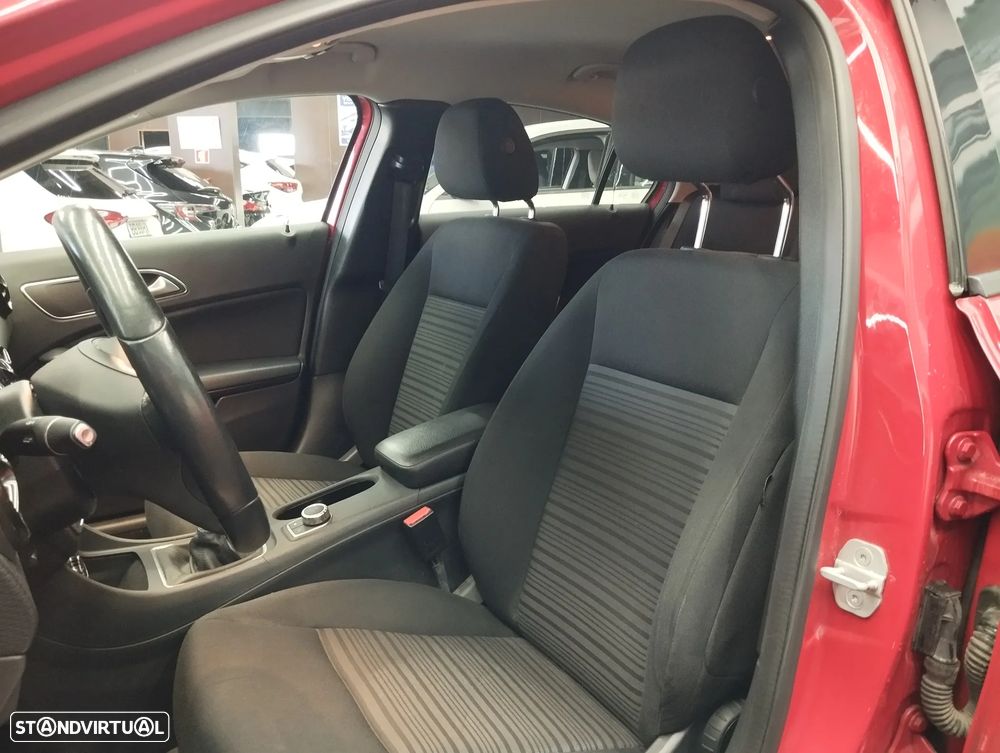 Mercedes-Benz A 160 d - 14