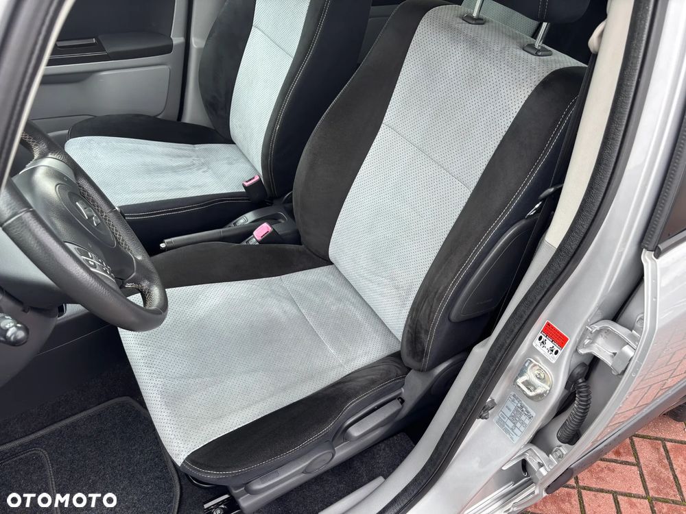 Suzuki SX4 1.6 Comfort - 11