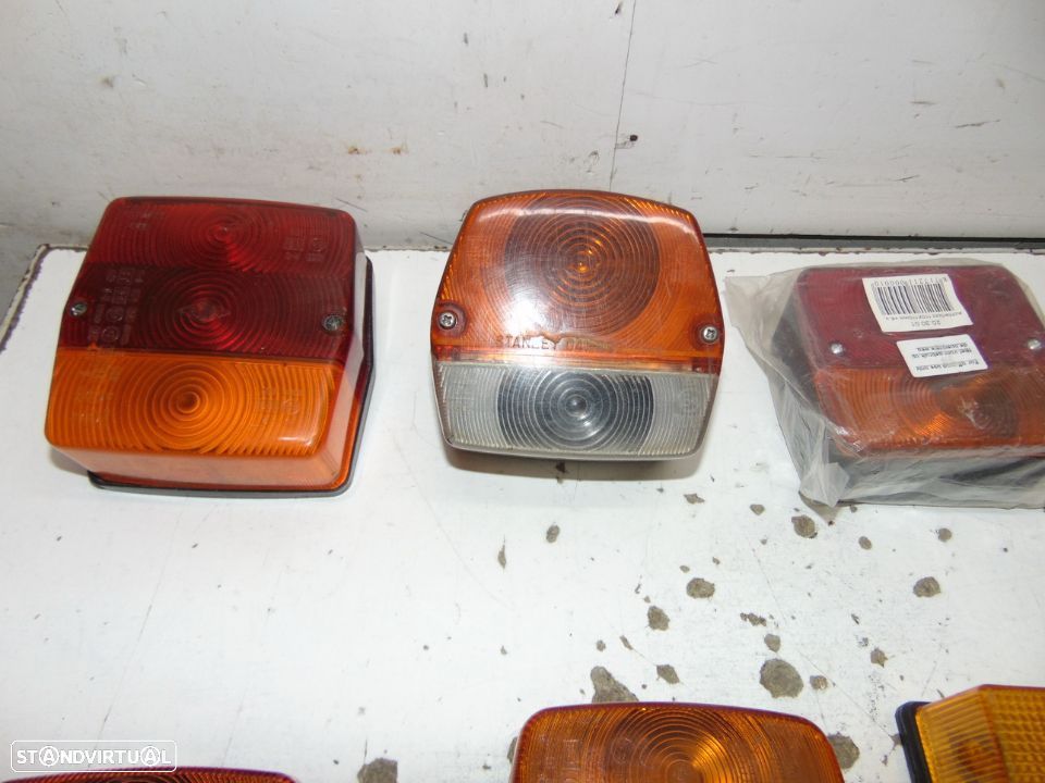 Antigos furgões, autocarros vidros de farolim - 2