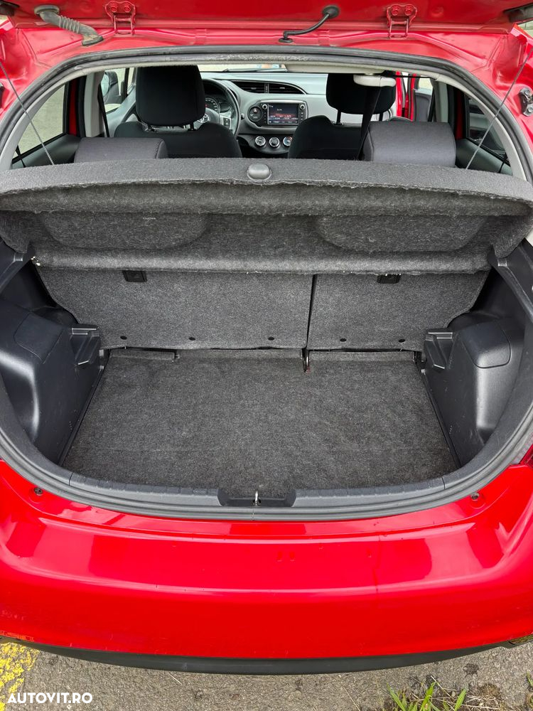 Toyota Yaris 1.3 VVT-i Luna - 24