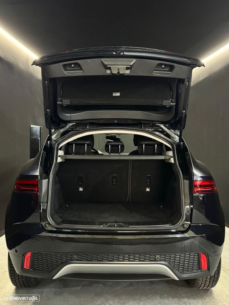 Jaguar E-Pace 2018 photo 4