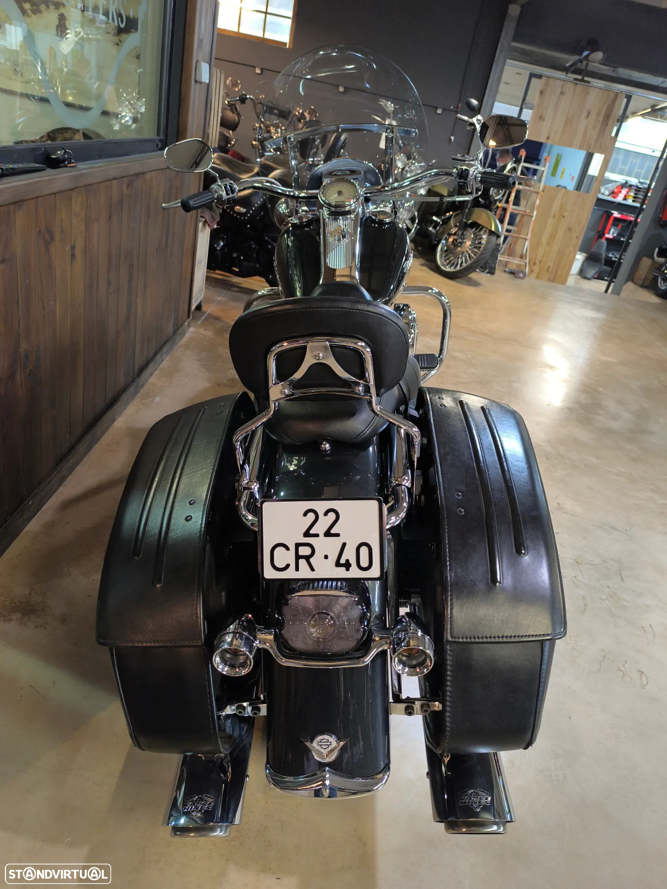 Harley-Davidson FLHR Road King Custom - 5