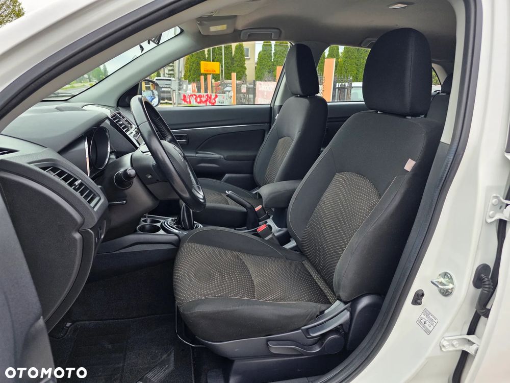 Mitsubishi ASX 1.6 2WD Plus - 13