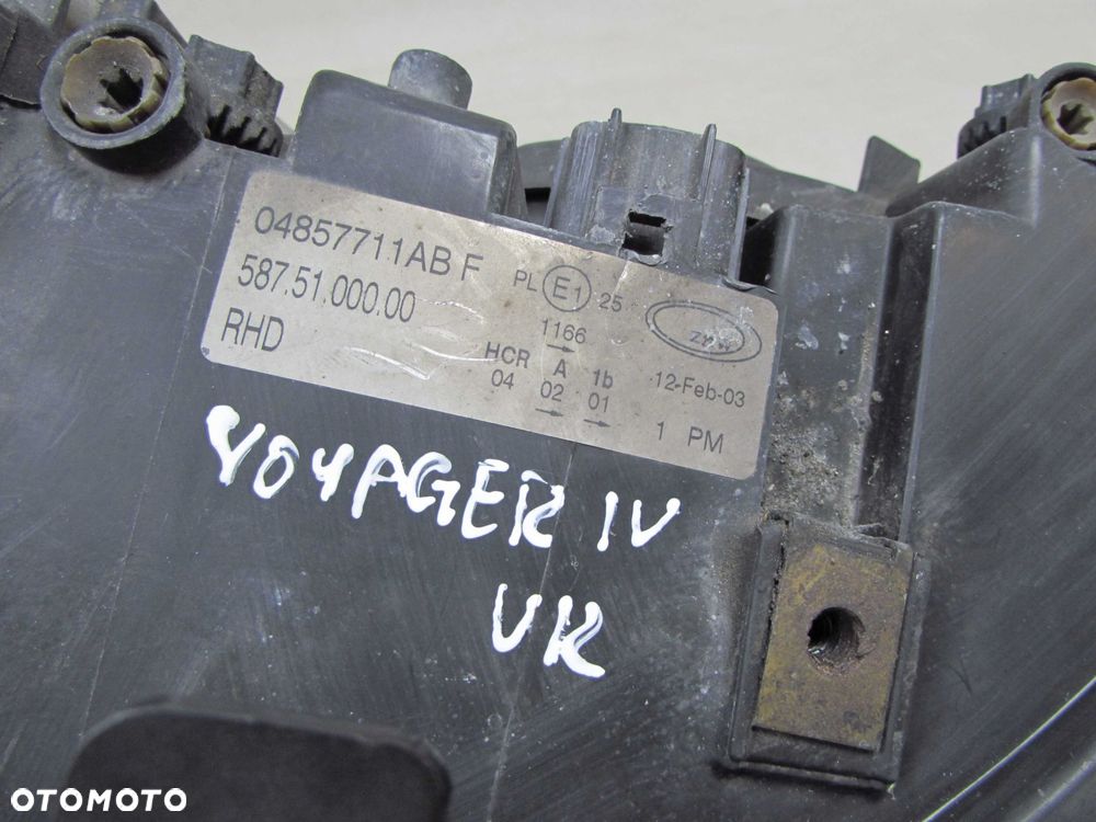 CHRYSLER GRAND VOYAGER IV 00-07 LAMPA REFLEKTOR PRZOD LEWA UK - 8