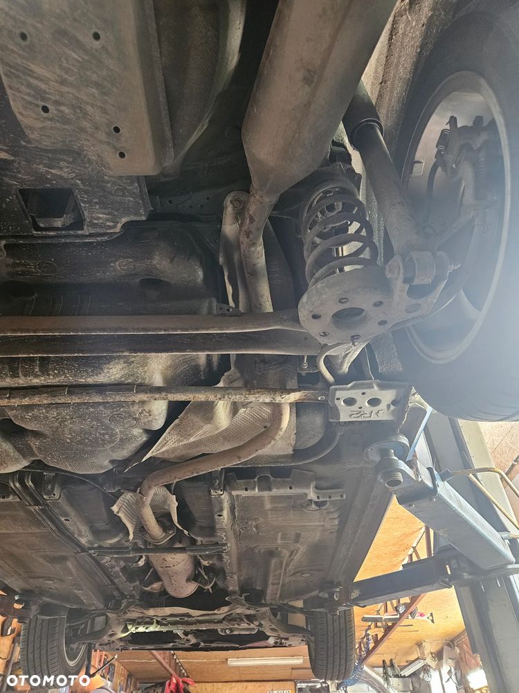 Toyota Auris 1.6 Sol - 30