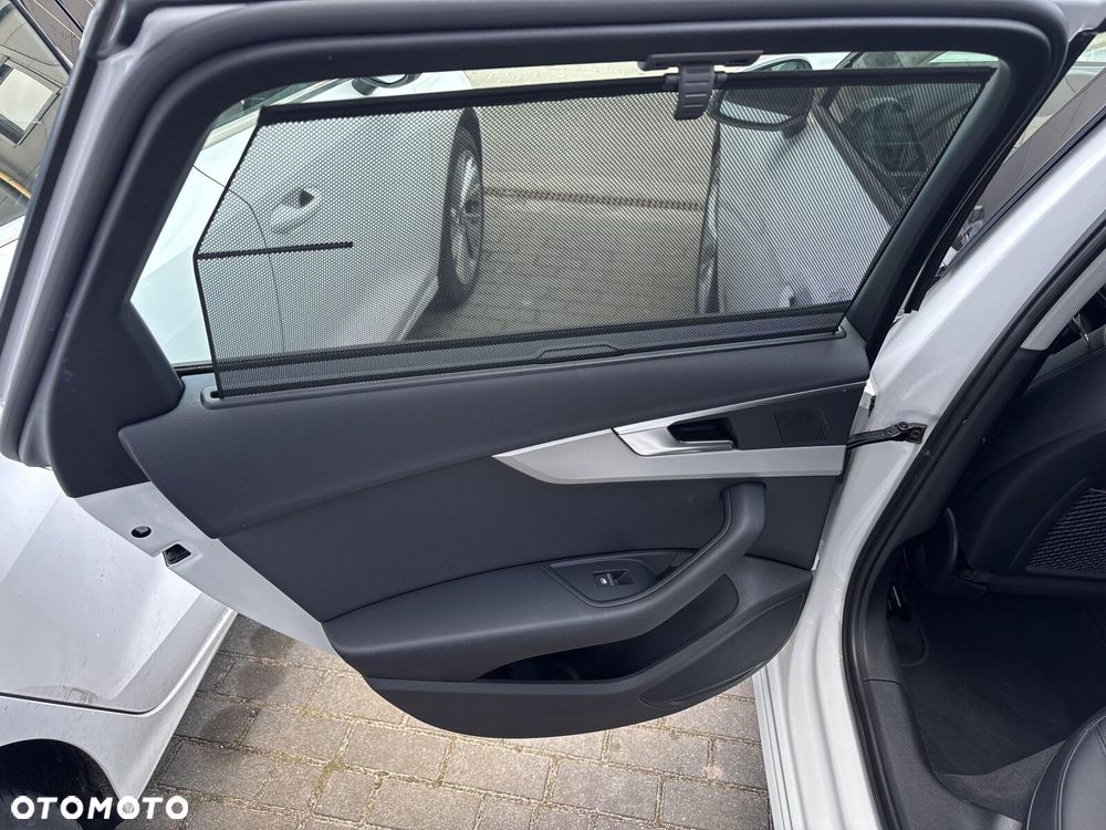 Audi A4 Avant - 27