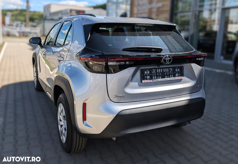 Toyota Yaris Cross 1.5 VVT-i HSD 4x2 Active - 5