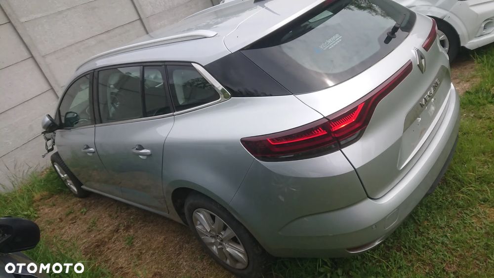 Renault Megane - 12