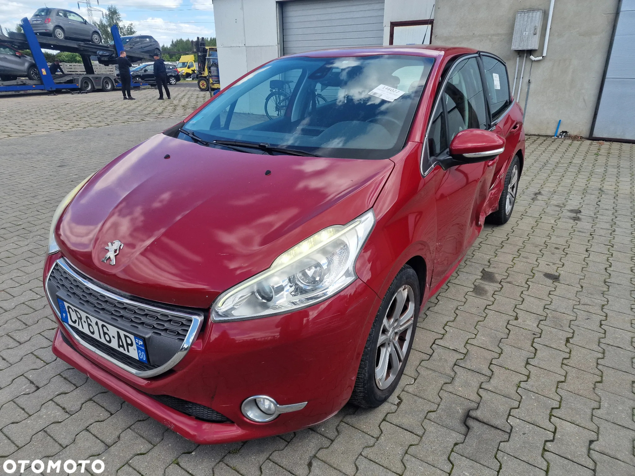 Peugeot 208 e-HDi 115 Stop&Start Allure - 6